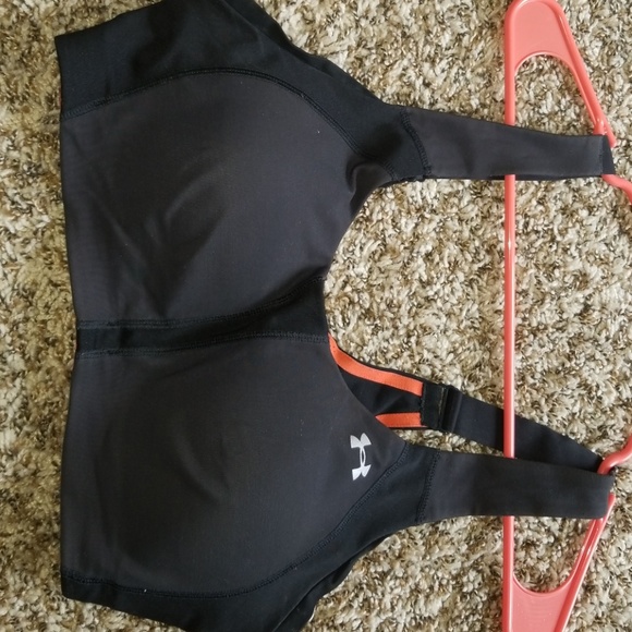 Under Armour Other - Under armor sports bra